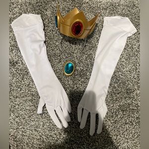 Princess Peach Halloween Accessories